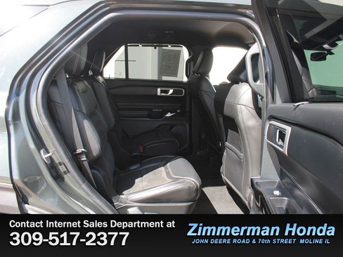 Used 2022 Ford Explorer ST w/ ST Street Pack AWD/4WD image 9