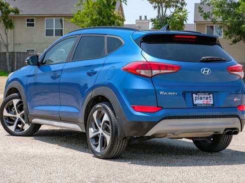 Used 2018 Hyundai Tucson Value w/ Cargo Package image 15