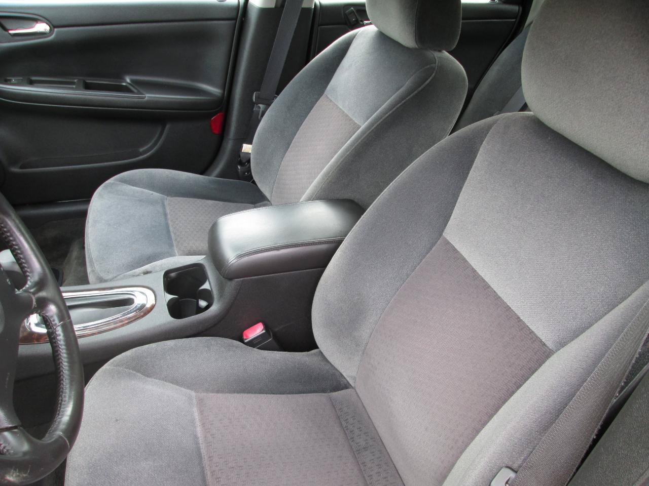 Used 2012 Chevrolet Impala LS FWD image 11