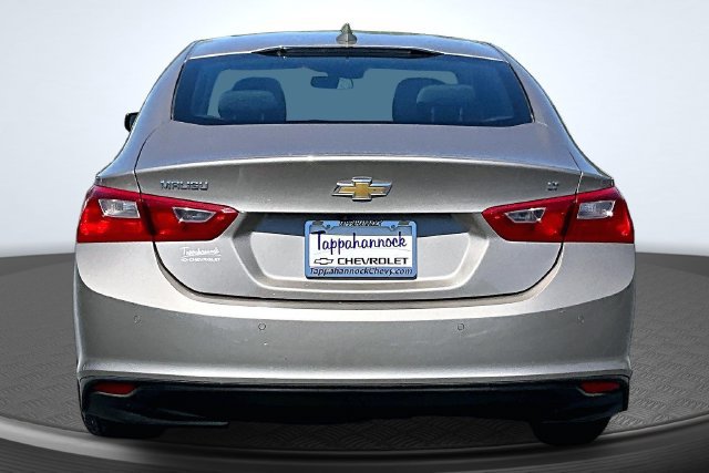 Used 2024 Chevrolet Malibu LT FWD image 5