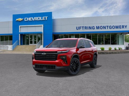 New 2026 Chevrolet Traverse LT w/ Midnight/Sport Edition AWD/4WD image 8