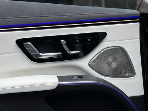 Used 2023 Mercedes-Benz EQS AMG 4MATIC image 27