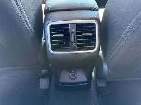 Used 2021 Kia Sportage LX AWD/4WD image 17