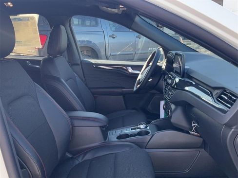 New 2025 Ford Escape ST-Line w/ Equipment Group 301A image 13