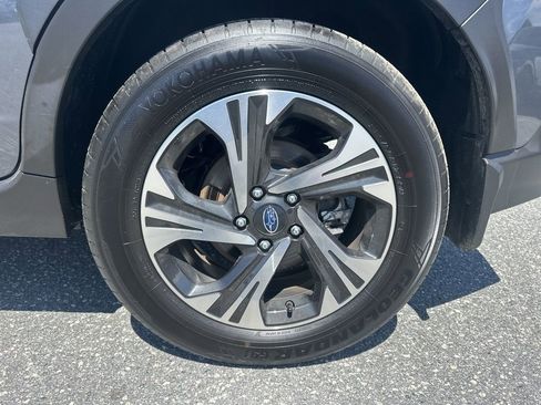 Used 2024 Subaru Crosstrek 2.0i Premium w/ Crosstrek Mirror Package image 27