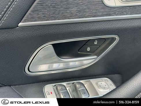 Used 2025 Mercedes-Benz GLE 450 4MATIC image 21