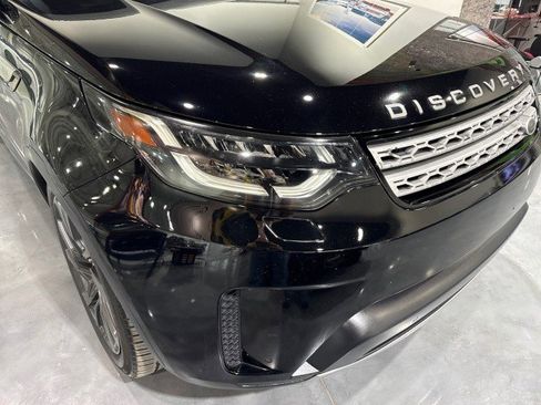 Used 2018 Land Rover Discovery HSE image 30