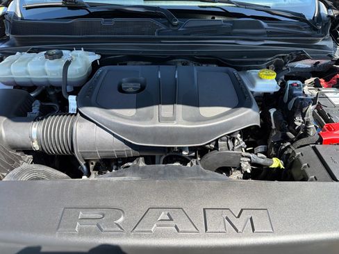 Used 2025 RAM 1500 Lone Star AWD/4WD image 11