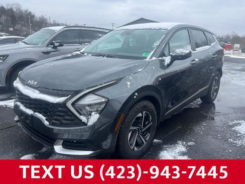 Certified 2023 Kia Sportage LX image 1