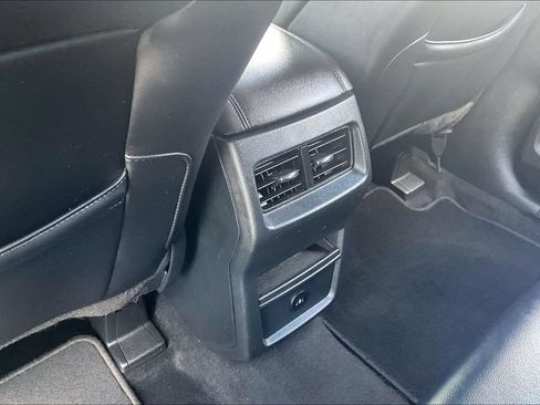Used 2024 Ford Edge SEL AWD/4WD image 10