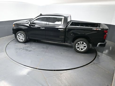 Used 2023 Chevrolet Silverado 1500 LTZ AWD/4WD image 20