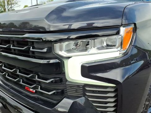 Used 2023 Chevrolet Silverado 1500 LT Trail Boss w/ Protection Package image 10