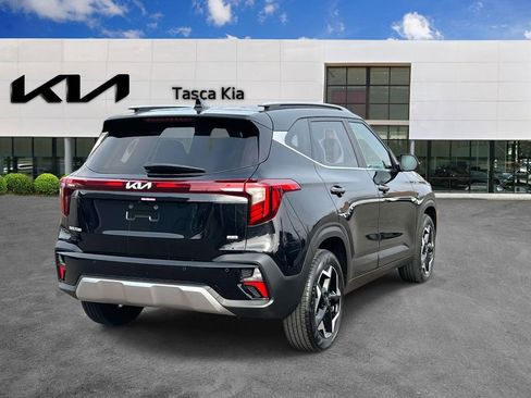 Used 2025 Kia Seltos EX image 5
