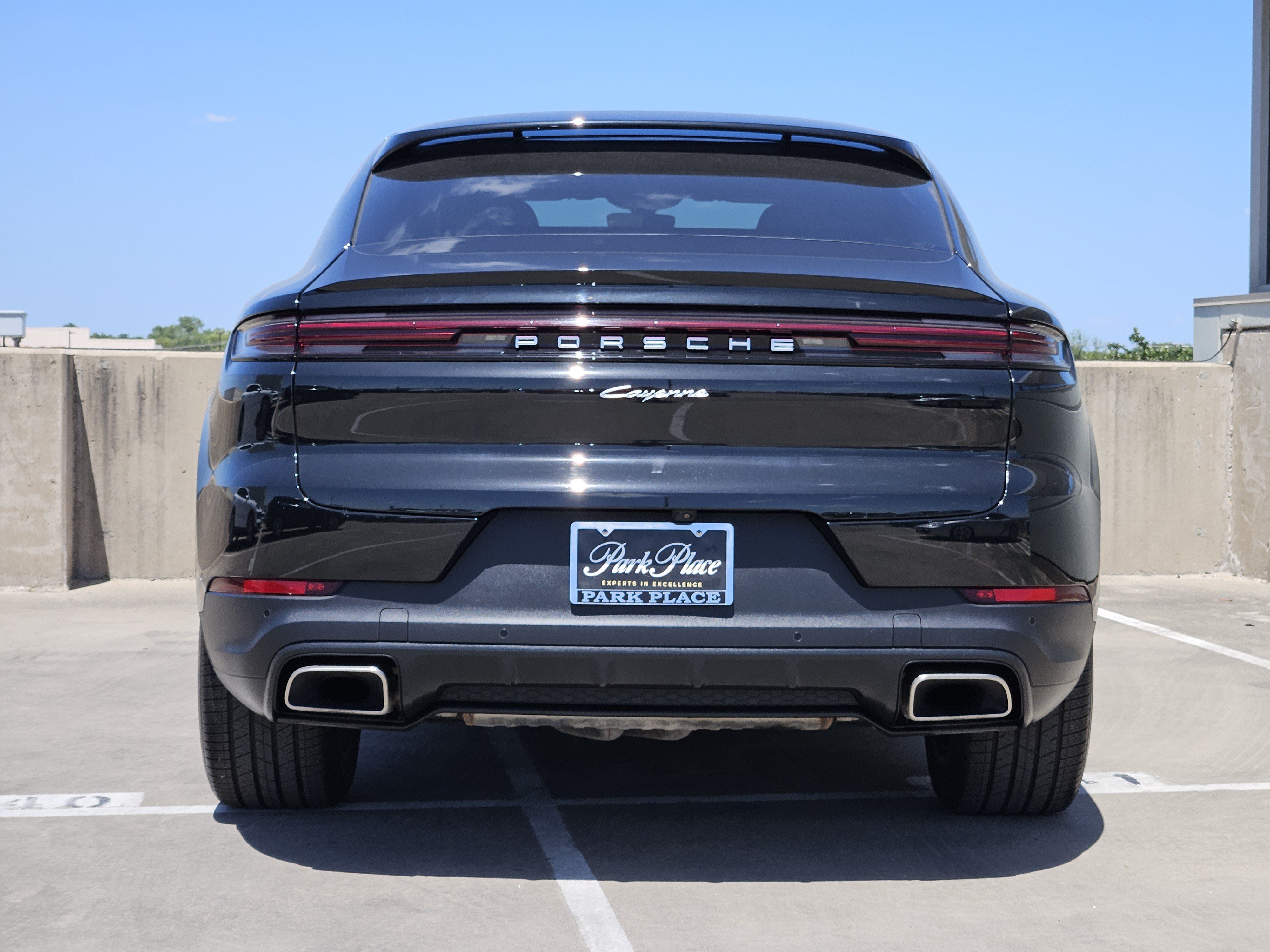 Certified 2026 Porsche Cayenne Coupe AWD/4WD image 7