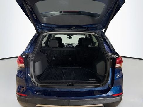 Used 2023 Chevrolet Equinox LT FWD image 20