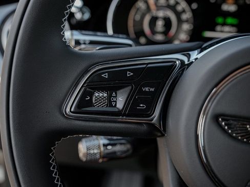 New 2026 Bentley Flying Spur Plug-In Hybrid image 23