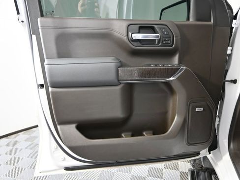 Used 2019 GMC Sierra 1500 Denali w/ Denali Ultimate Package AWD/4WD image 19
