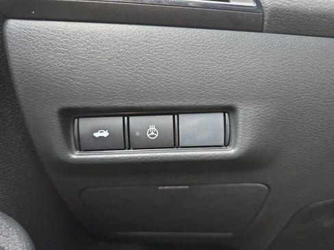 New 2026 Nissan Sentra SV FWD image 10