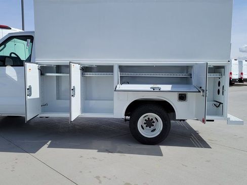 New 2025 Ford E-350 and Econoline 350 Super Duty w/ Power Equipment Group image 11