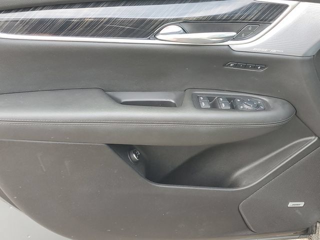 Certified 2023 Cadillac XT6 Premium Luxury w/ LPO, Floor Liner Package AWD/4WD image 10
