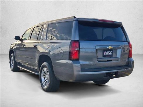Used 2019 Chevrolet Suburban LT RWD image 7