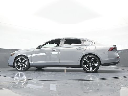 Used 2024 Honda Accord Sport image 62