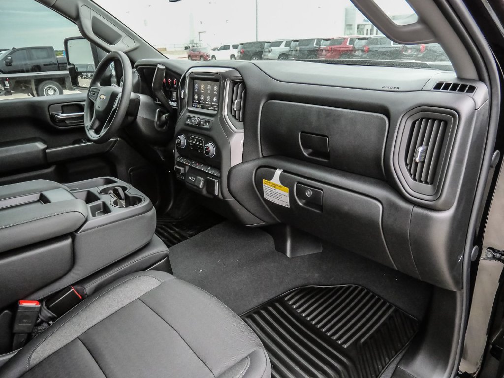 New 2026 Chevrolet Silverado 2500 Custom w/ Custom Value Package AWD/4WD image 16
