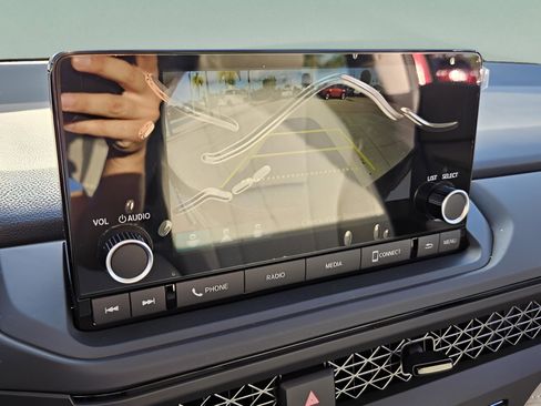 New 2025 Honda Accord LX image 19