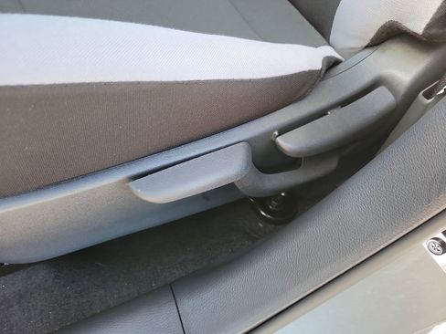 Used 2025 Nissan Versa S w/ Trunk Package image 14