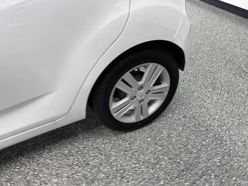 Used 2014 Chevrolet Spark LT FWD image 36