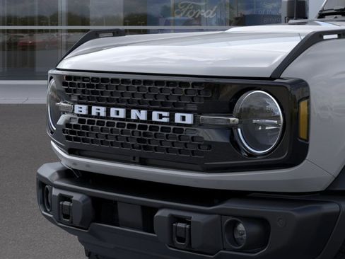 New 2026 Ford Bronco Big Bend w/ Black Diamond Package image 19
