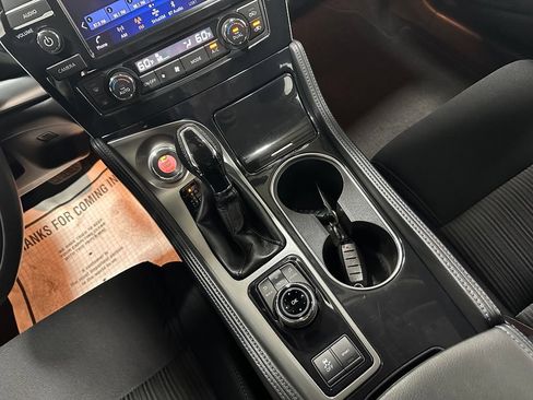 Used 2020 Nissan Maxima 3.5 S w/ Floor Mat Group FWD image 36