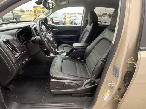Used 2022 GMC Canyon AT4 w/ Trailering Package AWD/4WD image 10