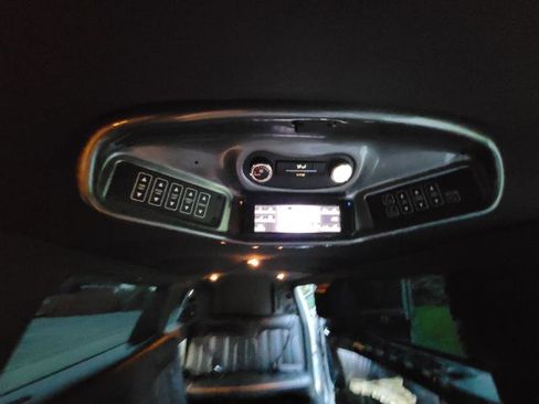 Used 2013 Lincoln MKT AWD image 61