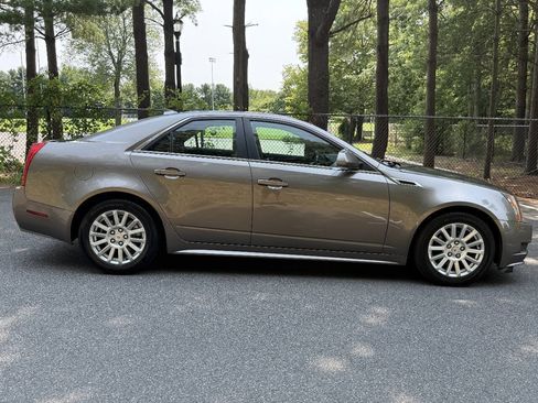 Used 2012 Cadillac CTS Luxury AWD/4WD image 4