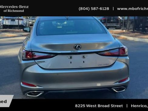 Used 2019 Lexus ES 350 w/ Premium Package image 9