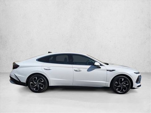 Certified 2024 Hyundai Sonata SEL image 4
