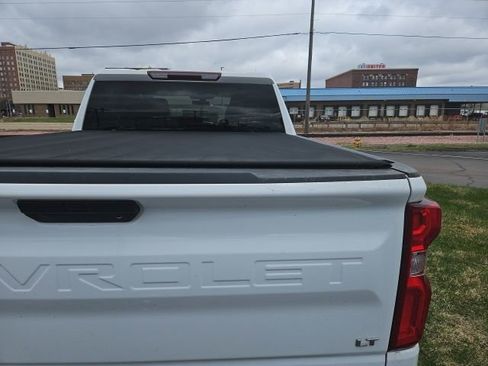 Used 2020 Chevrolet Silverado 1500 LT Trail Boss w/ Convenience Package image 1