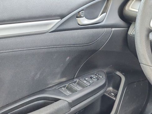 Used 2018 Honda Civic EX image 12