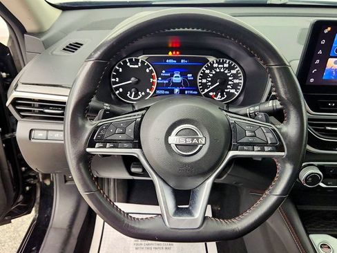 Used 2023 Nissan Altima 2.5 SR w/ SR Premium Package AWD/4WD image 13