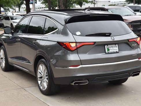 Used 2023 Acura MDX SH-AWD w/ Advance Package image 10
