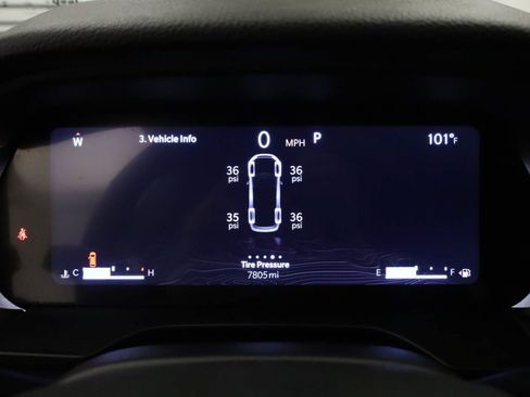 Used 2025 Jeep Grand Cherokee L Laredo AWD/4WD image 7