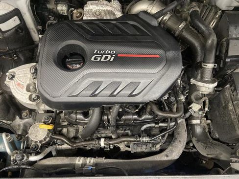 Used 2020 Hyundai Santa Fe Limited image 37