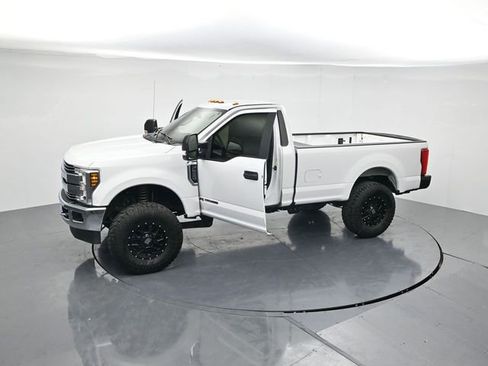 Used 2019 Ford F250 XL w/ Power Equipment Group image 42
