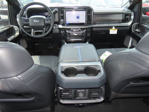 New 2026 Ford F250 Platinum AWD/4WD image 24