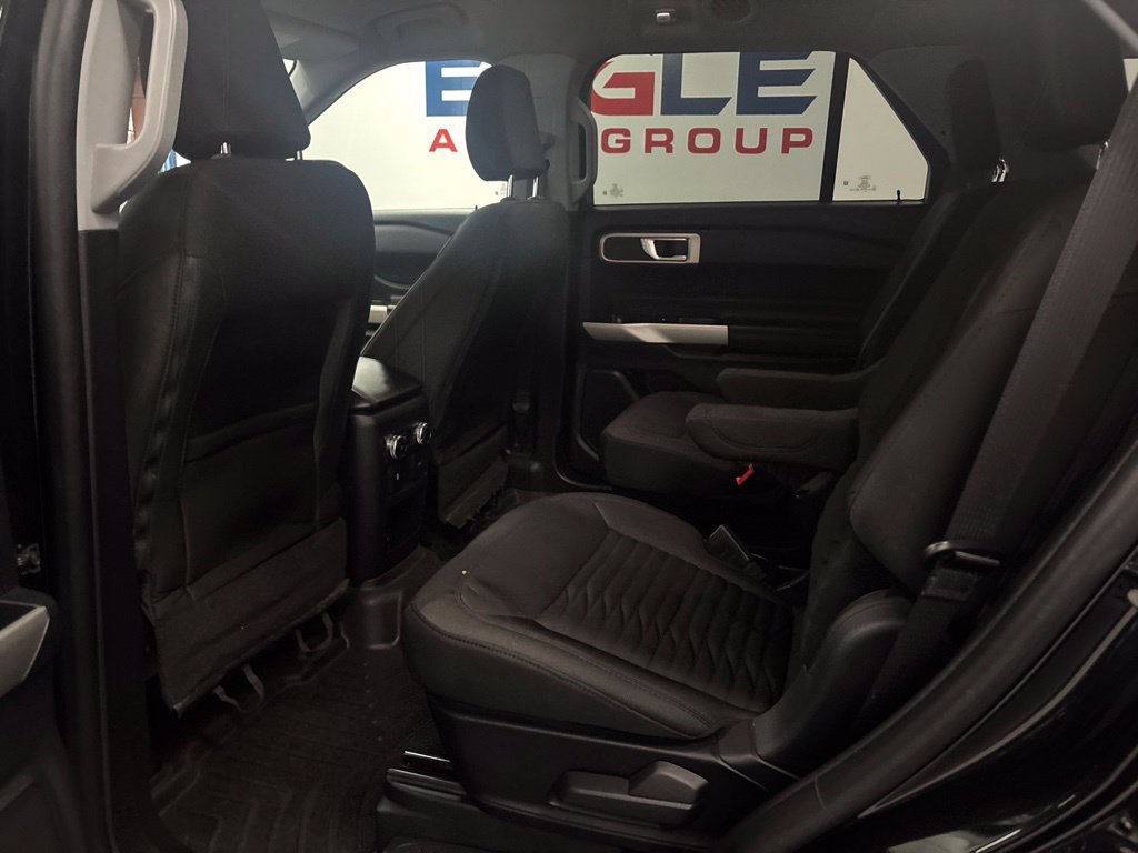 Used 2021 Ford Explorer XLT w/ Class III Trailer Tow Package AWD/4WD image 23