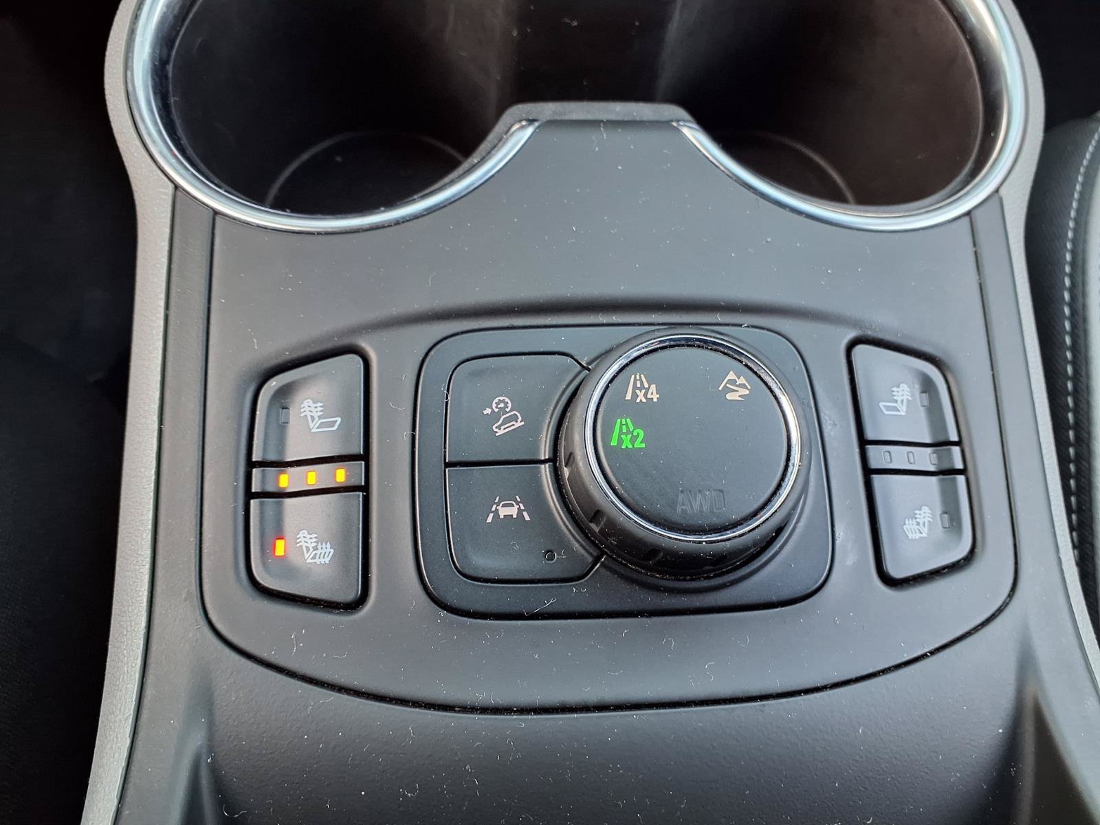 Used 2022 GMC Terrain SLT AWD/4WD image 8