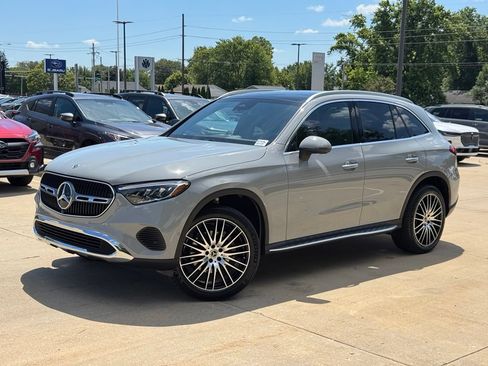 Used 2026 Mercedes-Benz GLC 300 4MATIC image 6