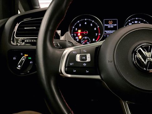 Used 2019 Volkswagen GTI S image 17