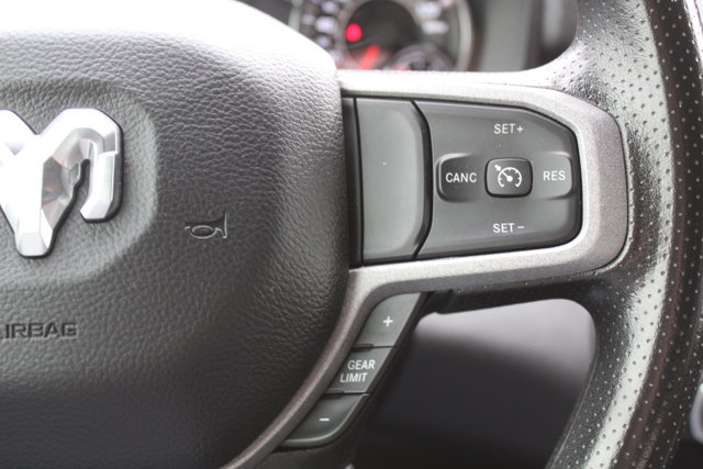 Used 2024 RAM 2500 Tradesman w/ Chrome Appearance Group AWD/4WD image 23